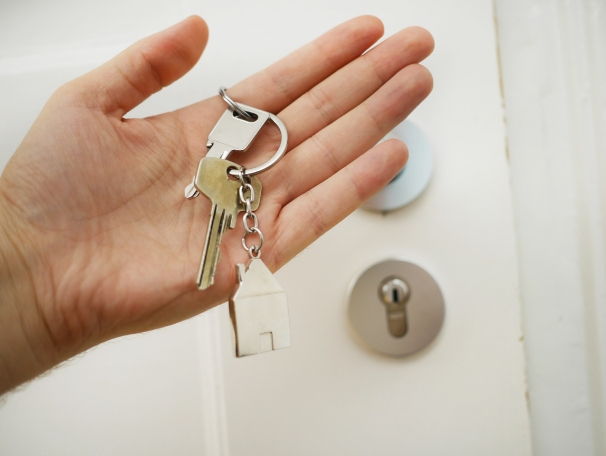 https://JorgeA.StopRentingStartOwning.com